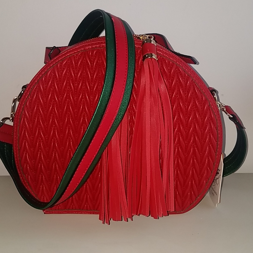 Red Handbag - Picture 3 of 4
